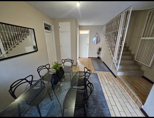 4 BEDROOM APARTMENT FOR SALE IN BRAMLEY